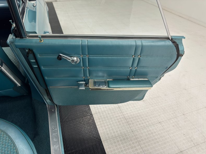 Unknown-Impala-1963-Azure-Aqua-Teal-35