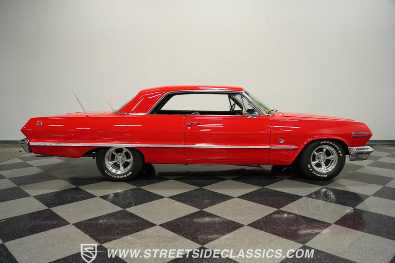 Unknown-Impala-1963-Red-Black-16