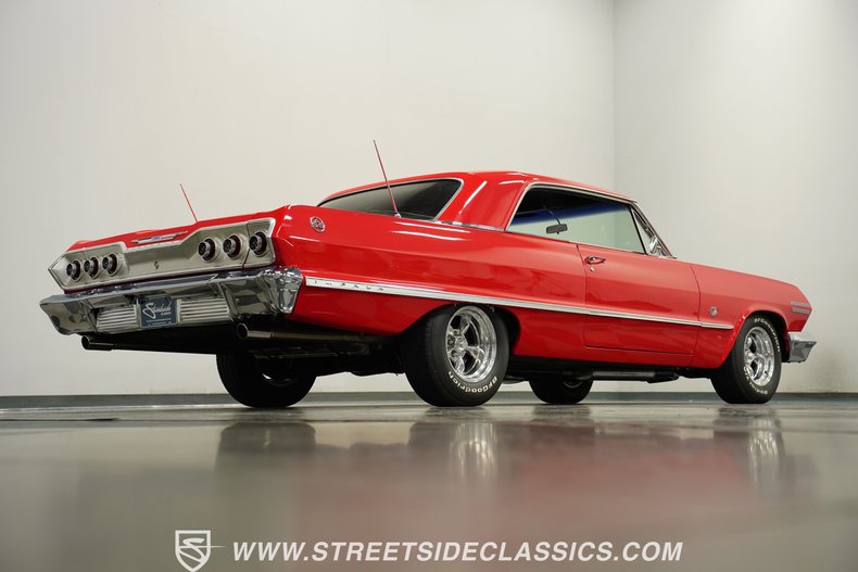 Unknown-Impala-1963-Red-Black-32