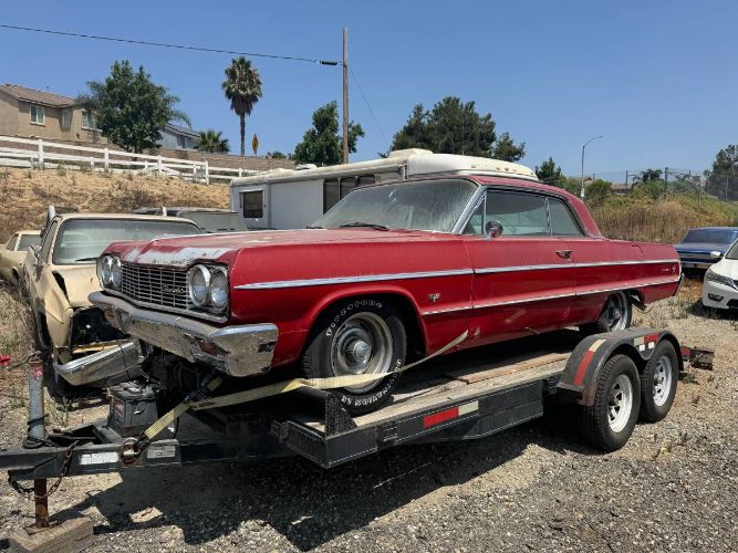 Unknown-Impala-1964-Red
