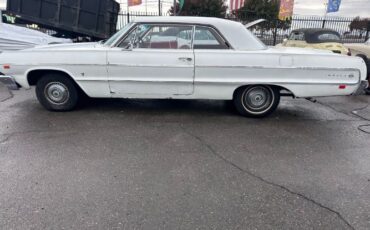Unknown-Impala-1964-White-Red-11