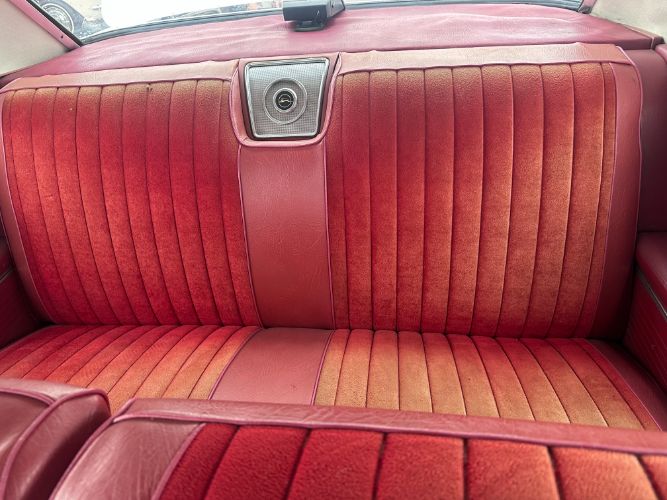 Unknown-Impala-1964-White-Red-12