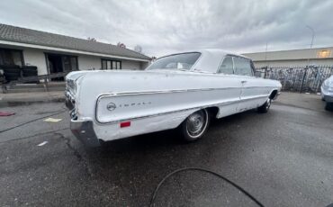Unknown-Impala-1964-White-Red-2