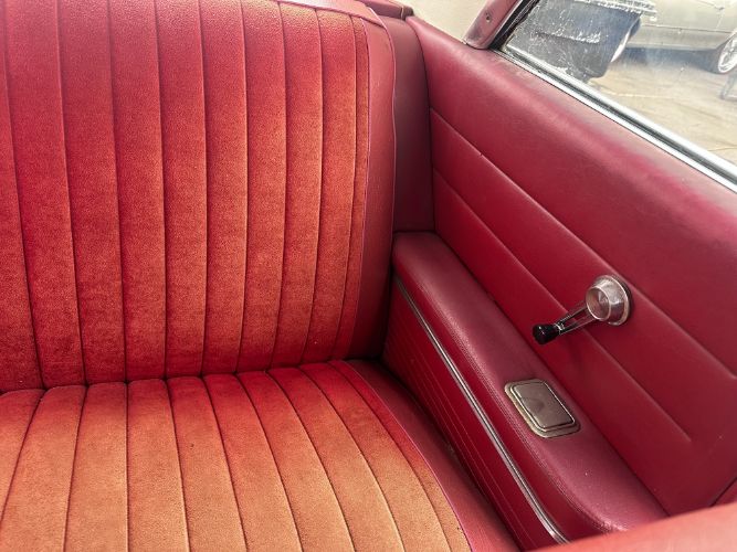 Unknown-Impala-1964-White-Red-9