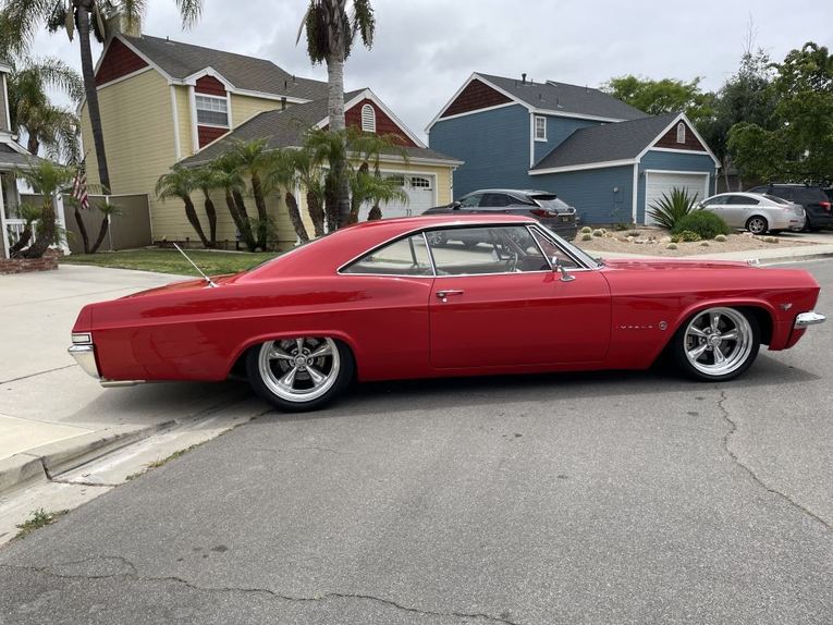 Unknown-Impala-1965-Red-tan-14