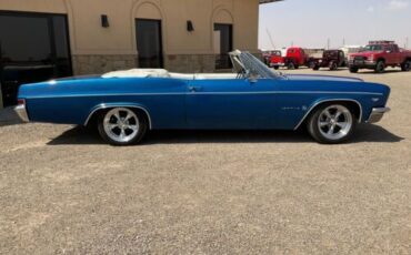 Unknown-Impala-1966-Blue-White-18