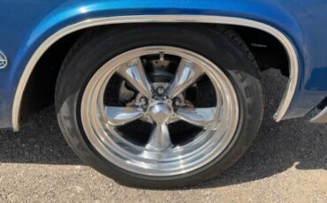 Unknown-Impala-1966-Blue-White-8