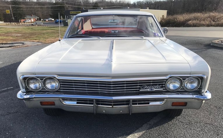Unknown-Impala-1966-White-Red-2