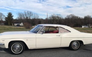 Unknown-Impala-1966-White-Red-5