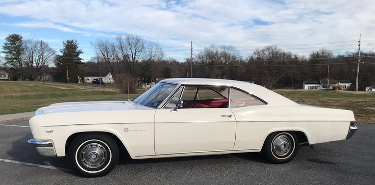 Unknown-Impala-1966-White-Red-5
