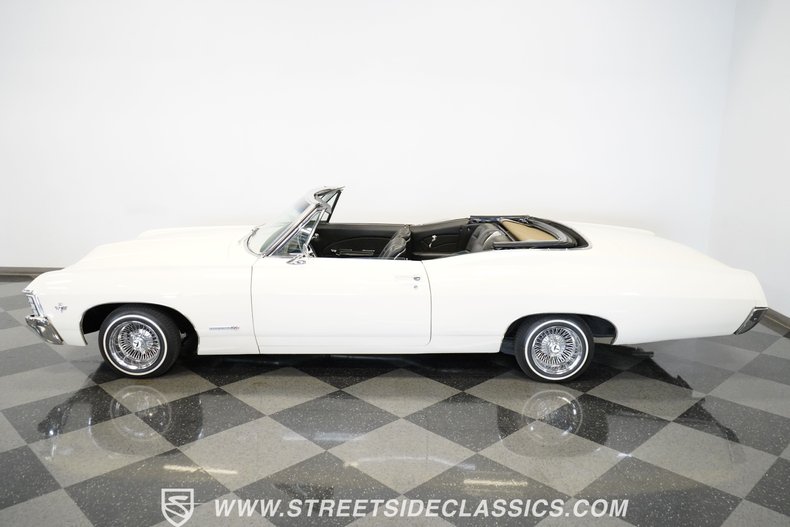 Unknown-Impala-1967-Ermine-White-Black-28
