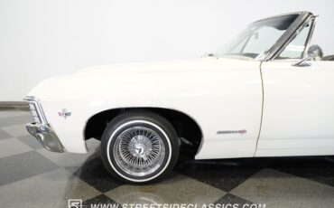 Unknown-Impala-1967-Ermine-White-Black-32