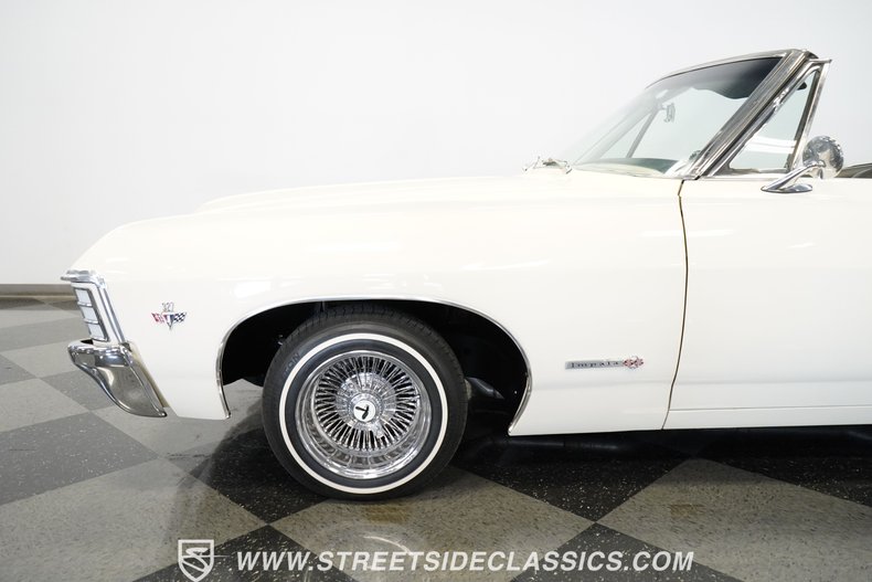 Unknown-Impala-1967-Ermine-White-Black-32