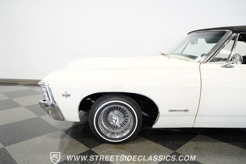 Unknown-Impala-1967-Ermine-White-Black-45