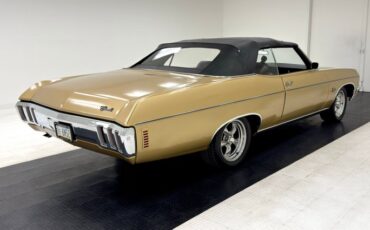 Unknown-Impala-1970-Champagne-Gold-Black-10
