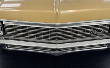 Unknown-Impala-1970-Champagne-Gold-Black-14
