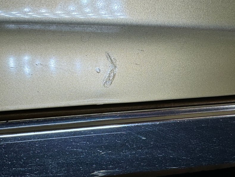 Unknown-Impala-1970-Champagne-Gold-Black-24
