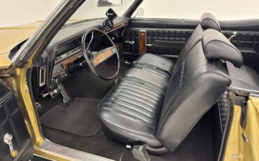 Unknown-Impala-1970-Champagne-Gold-Black-4