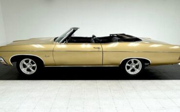 Unknown-Impala-1970-Champagne-Gold-Black-6