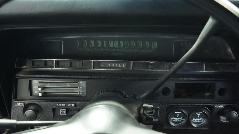 Unknown-Impala-1970-Green-Apple-Black-37