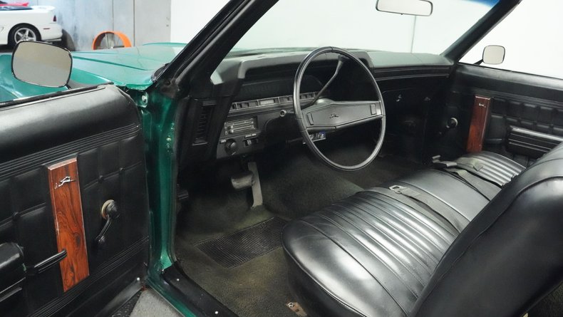 Unknown-Impala-1970-Green-Apple-Black-4