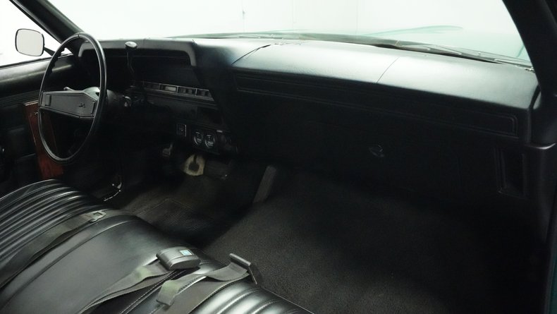 Unknown-Impala-1970-Green-Apple-Black-41