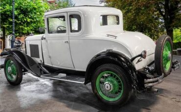 Unknown-Independence-1931-White-WhiteBlack-9