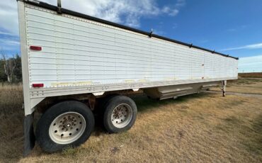 Unknown-International-8300-diesel-1989-white-20