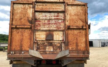 Unknown-International-grain-truck-diesel-1976-23