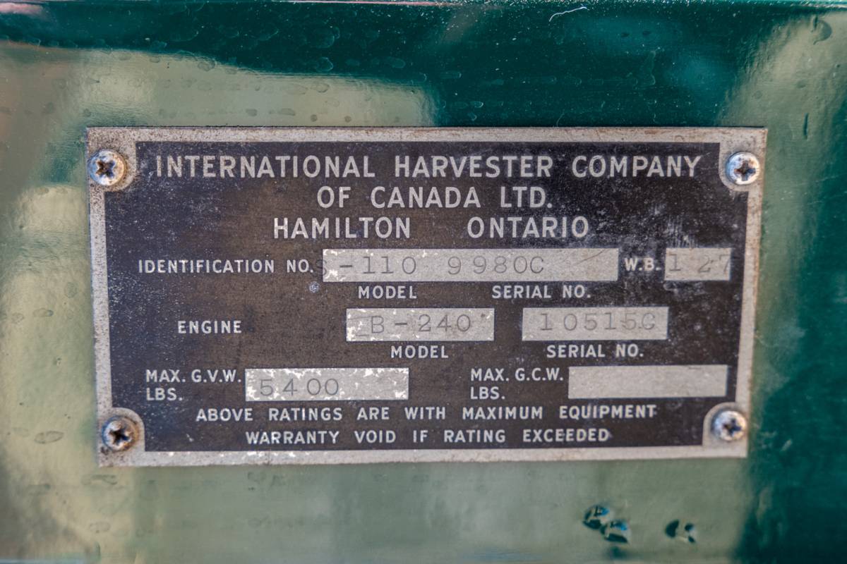 Unknown-International-harvester-s-110-1957-green-18