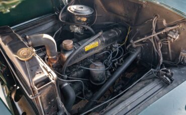 Unknown-International-harvester-s-110-1957-green-21