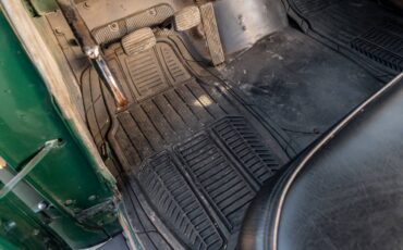 Unknown-International-harvester-s-110-1957-green-4