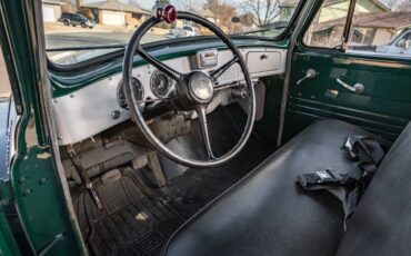 Unknown-International-harvester-s-110-1957-green-6