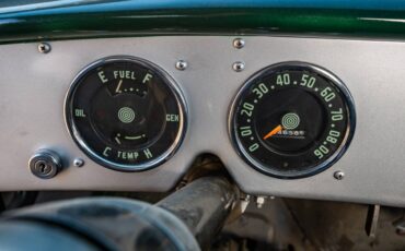 Unknown-International-harvester-s-110-1957-green-7