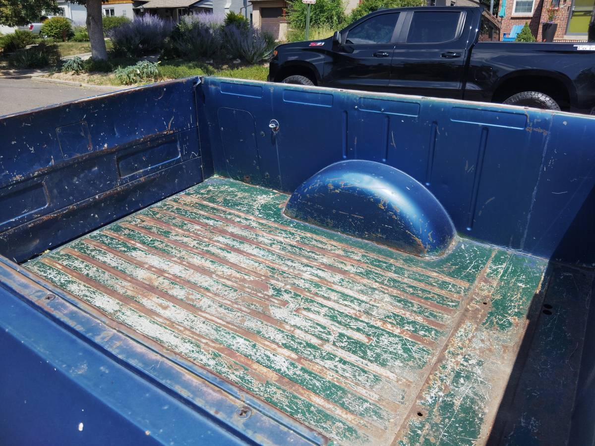 Unknown-International-harvester-scout-1979-blue-12