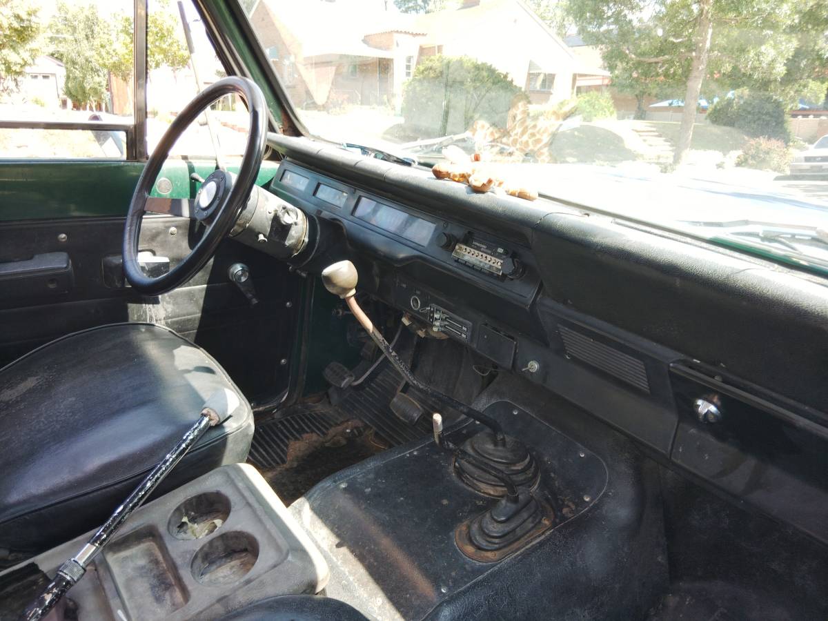 Unknown-International-harvester-scout-1979-blue-5