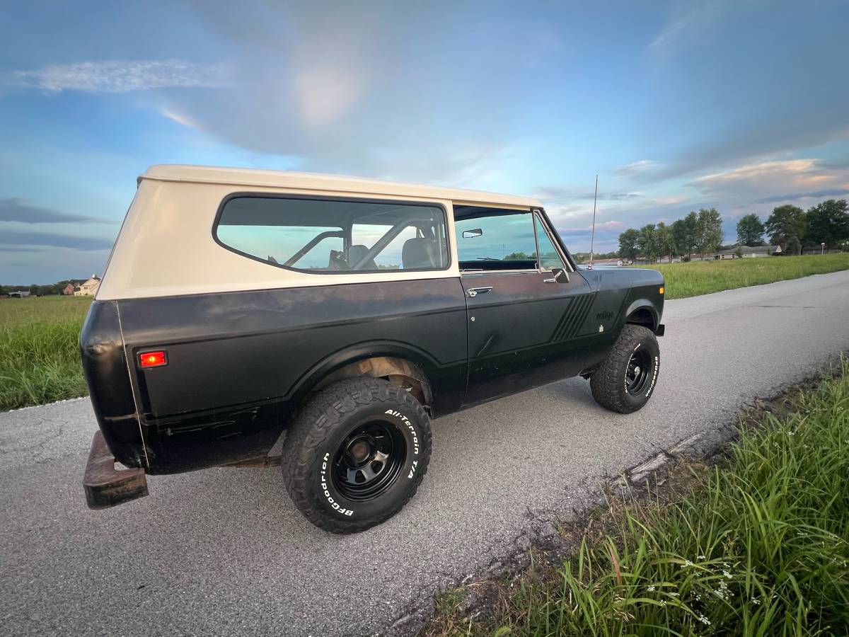Unknown-International-scout-ii-1979-black-14