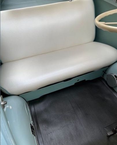 Unknown-Isetta-1957-Pale-BlueWhite-White-Vinyl-3