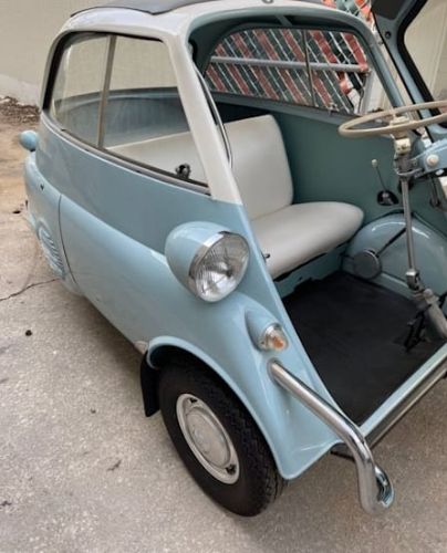 Unknown-Isetta-1957-Pale-BlueWhite-White-Vinyl-4