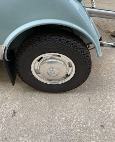 Unknown-Isetta-1957-Pale-BlueWhite-White-Vinyl-5