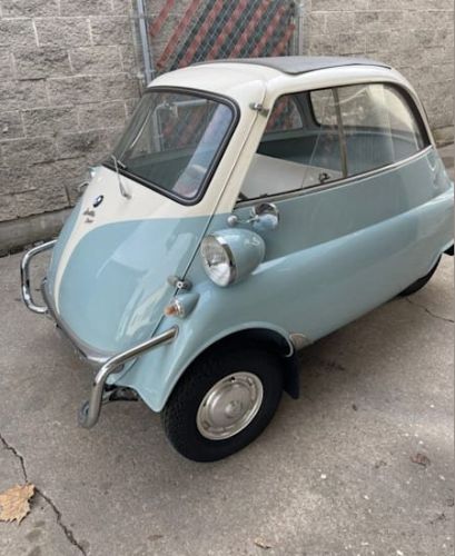 Unknown-Isetta-1957-Pale-BlueWhite-White-Vinyl-8