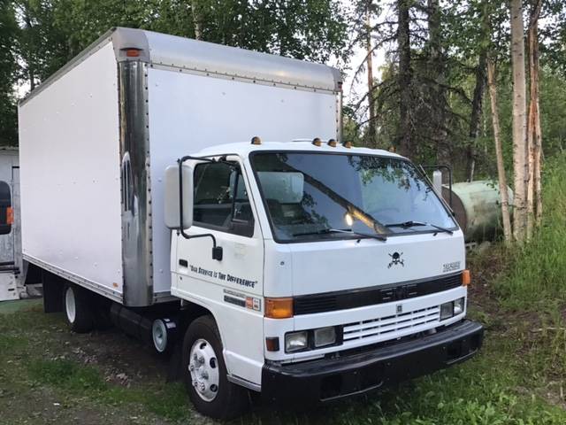 Unknown-Isuzu-npr-box-truck-diesel-1995-white-3