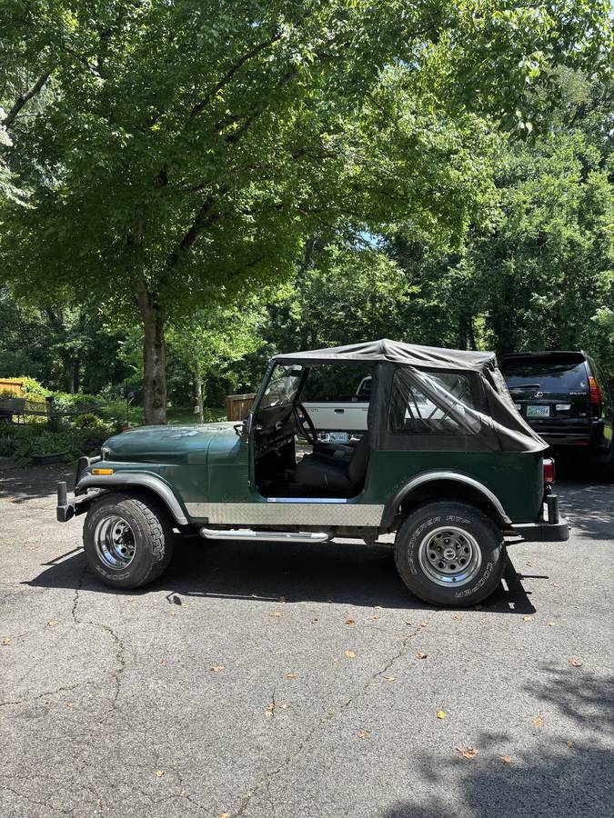Unknown-Jepp-cj7-1981-green-1