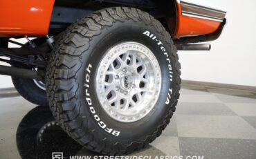 Unknown-K10-1972-Orange-White-16