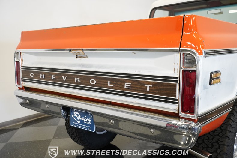 Unknown-K10-1972-Orange-White-26