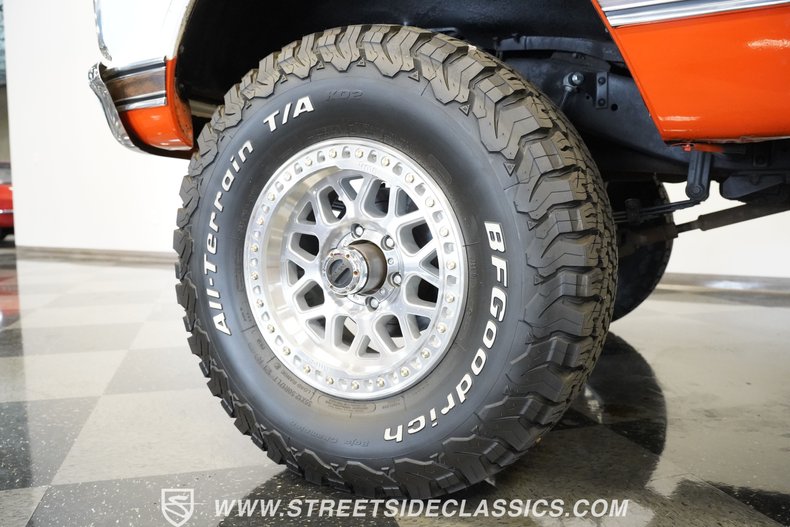 Unknown-K10-1972-Orange-White-32