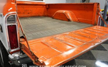 Unknown-K10-1972-Orange-White-38