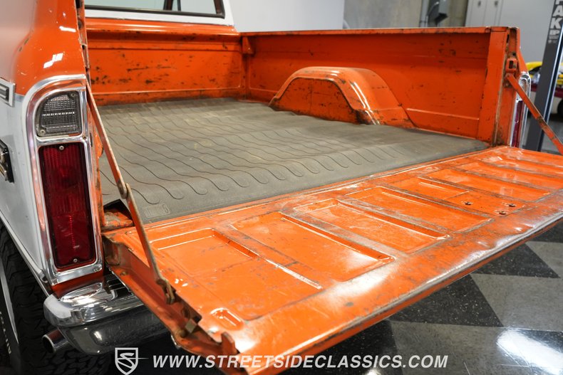 Unknown-K10-1972-Orange-White-38