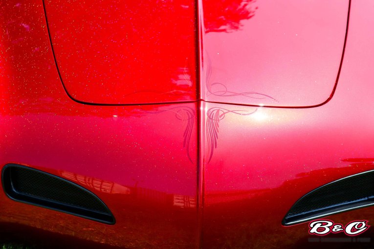Unknown-Karmann-ghia-1966-Red-Tan-4