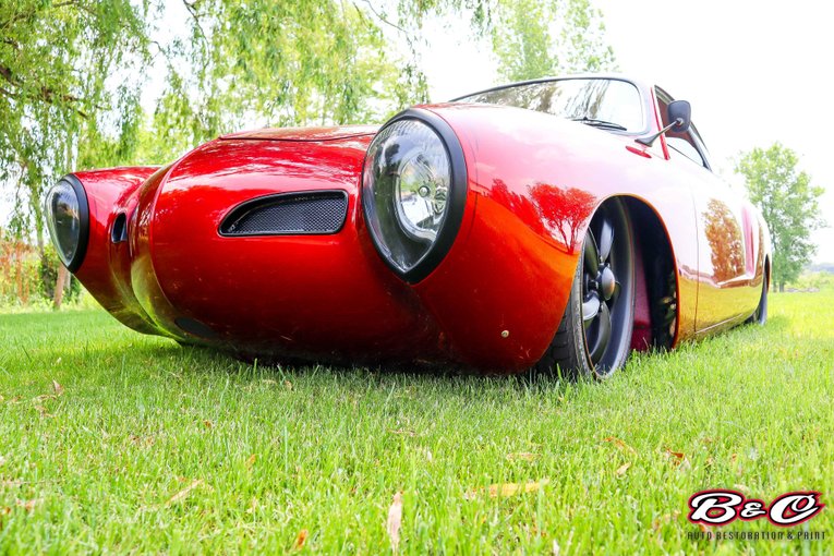 Unknown-Karmann-ghia-1966-Red-Tan